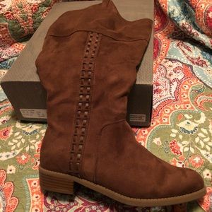 Maurices wide calf boots